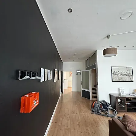 Room 1 - Shared House Linz am Rhein